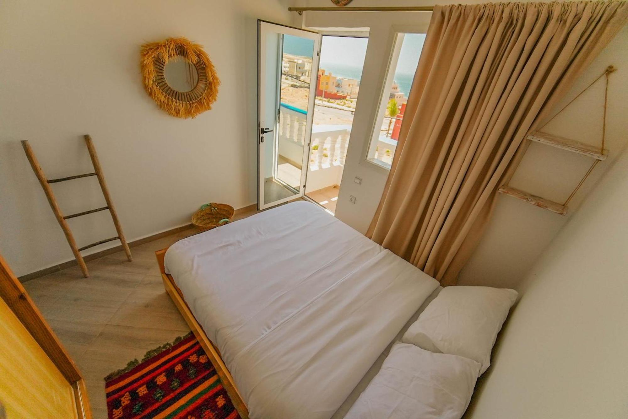 Surf Break Morocco Bed & Breakfast อิมซูอาน ภายนอก รูปภาพ